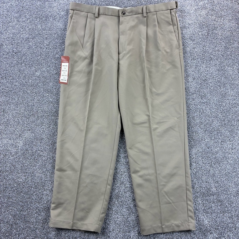 NWT Haggar Cool 18 Performance Khaki Pants Mens 40x29 Beige Classic Fit Pleated - Picture 1 of 6